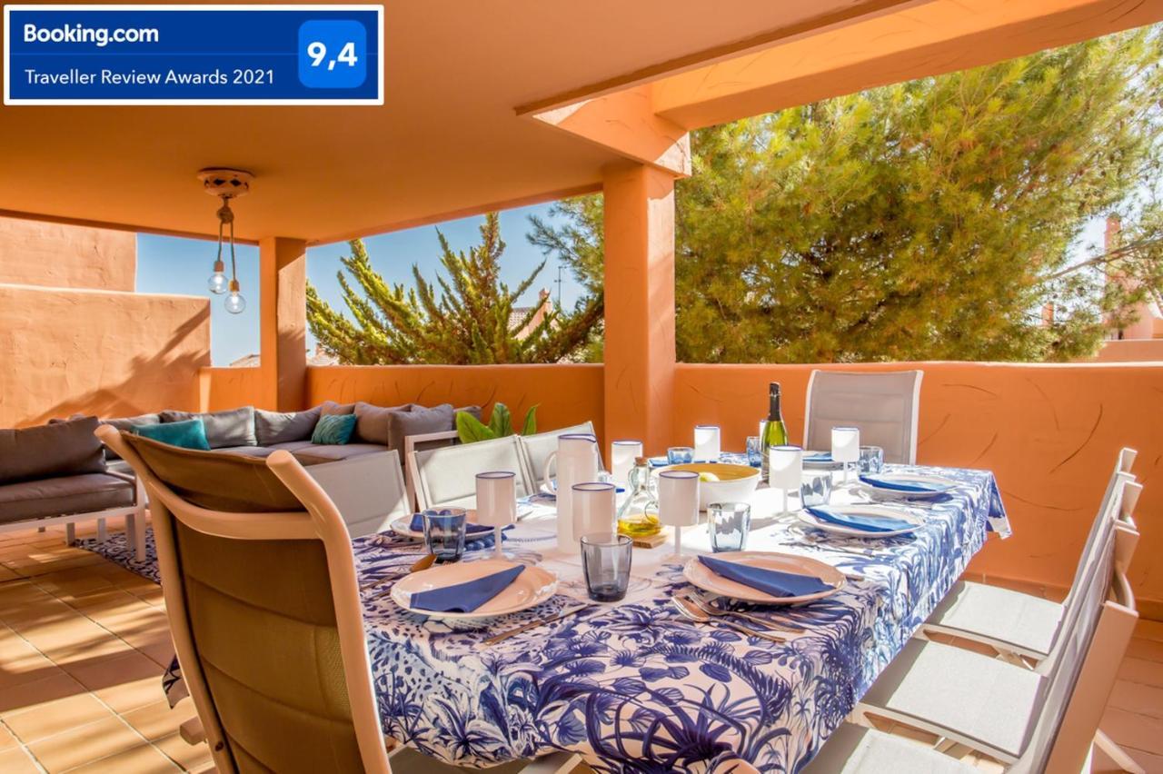 Ample Luxury Apart Fancy Marbella Golf & Padel ภายนอก รูปภาพ