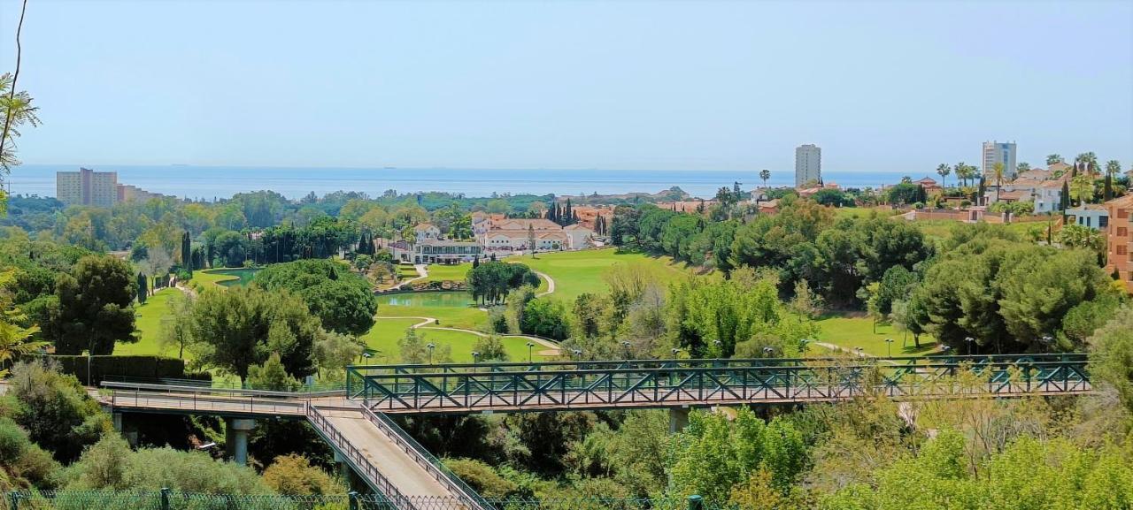 Ample Luxury Apart Fancy Marbella Golf & Padel ภายนอก รูปภาพ