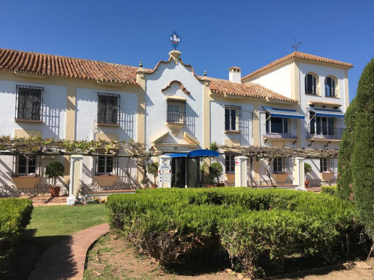 Ample Luxury Apart Fancy Marbella Golf & Padel ภายนอก รูปภาพ