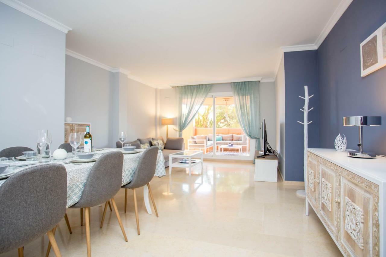 Ample Luxury Apart Fancy Marbella Golf & Padel ภายนอก รูปภาพ