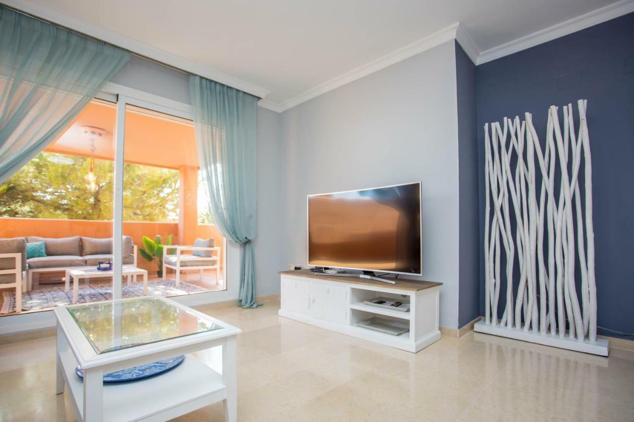 Ample Luxury Apart Fancy Marbella Golf & Padel ภายนอก รูปภาพ