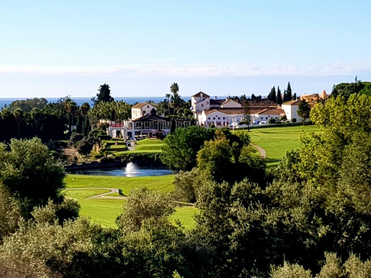 Ample Luxury Apart Fancy Marbella Golf & Padel ภายนอก รูปภาพ